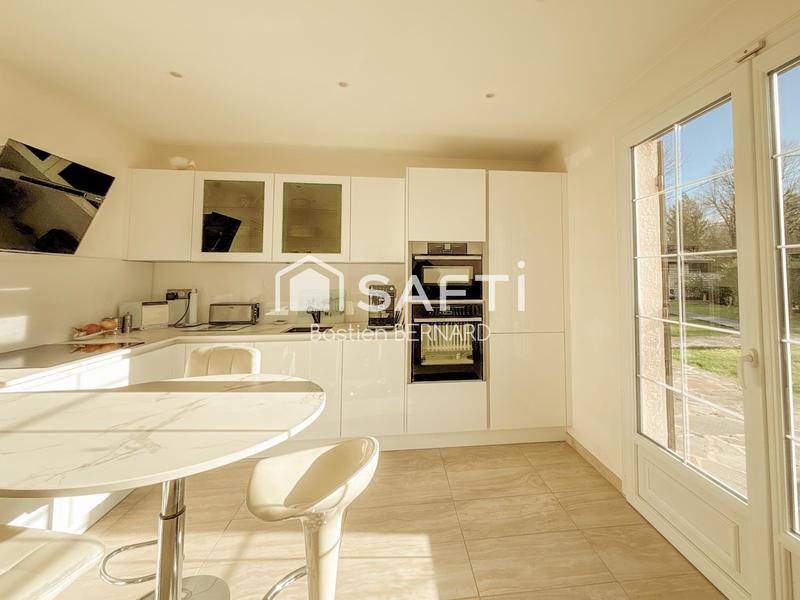 Maison - 196 m² - 6 pièces