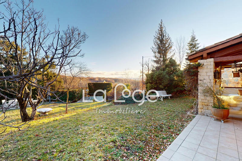 Maison - 190 m² - 5 pièces