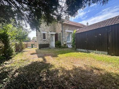 Maison - 79 m² - 4 pièces