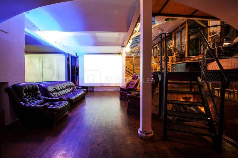 Local commercial - 240 m²