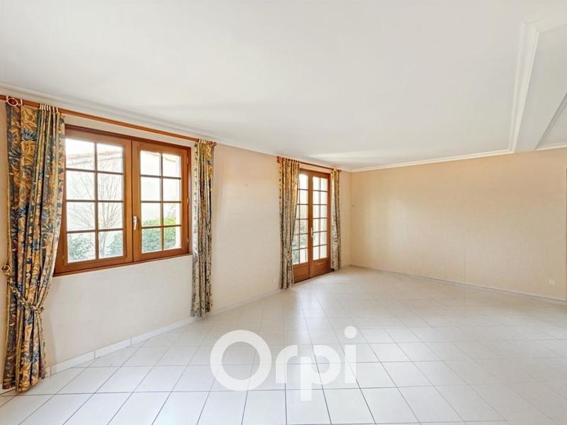 Maison - 111 m² - 5 pièces