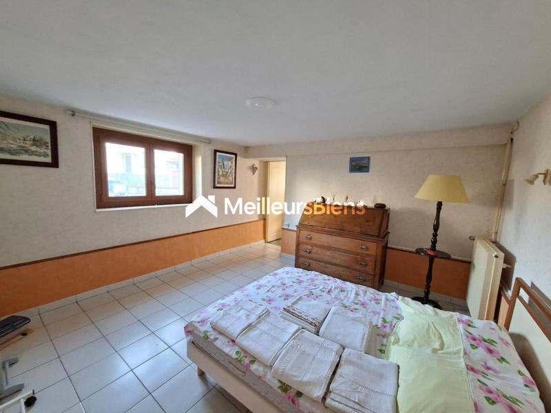 Maison - 146 m² - 7 pièces