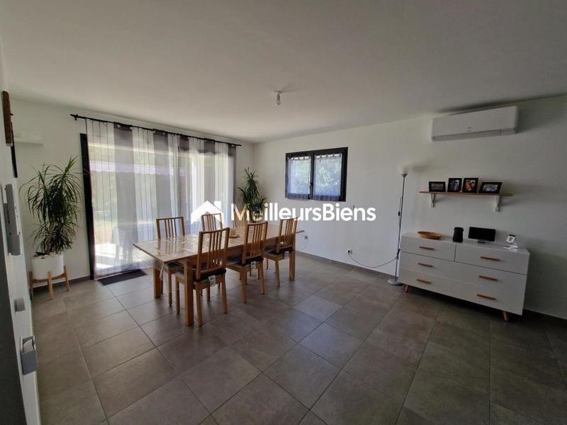 Maison - 105 m² - 4 pièces