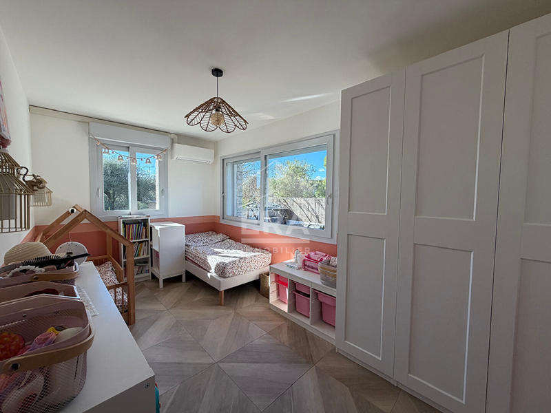 Appartement - 170 m² - 5 pièces