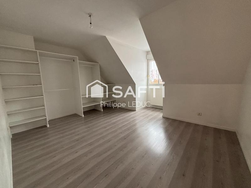 Maison - 199 m² - 9 pièces