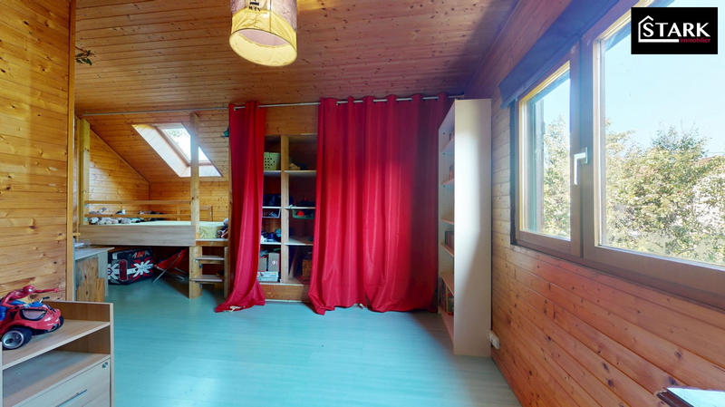 Maison - 139 m² - 7 pièces