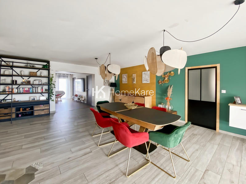 Maison - 175 m² - 7 pièces