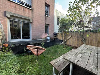 Appartement ancien - 90 m² - 5 pièces