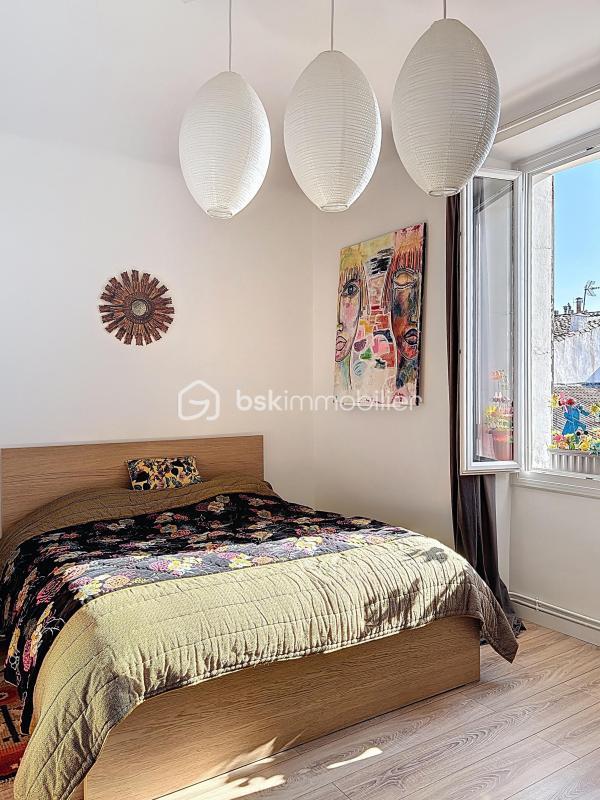 Appartement - 92 m² - 5 pièces