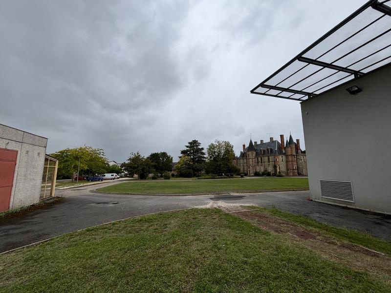 Château - 450 m² - 18 pièces