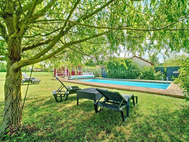 Maison - 135 m² - 6 pièces