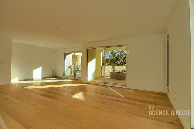 Appartement - 90 m² - 3 pièces