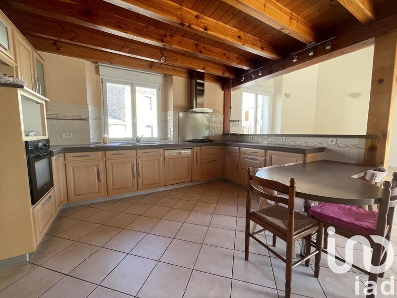 Maison - 231 m² - 8 pièces