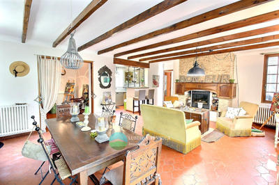 Maison - 164 m² - 6 pièces