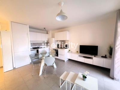 Appartement - 47 m² - 2 pièces