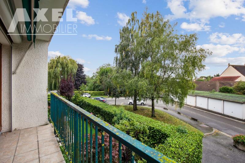 Appartement - 90 m² - 5 pièces