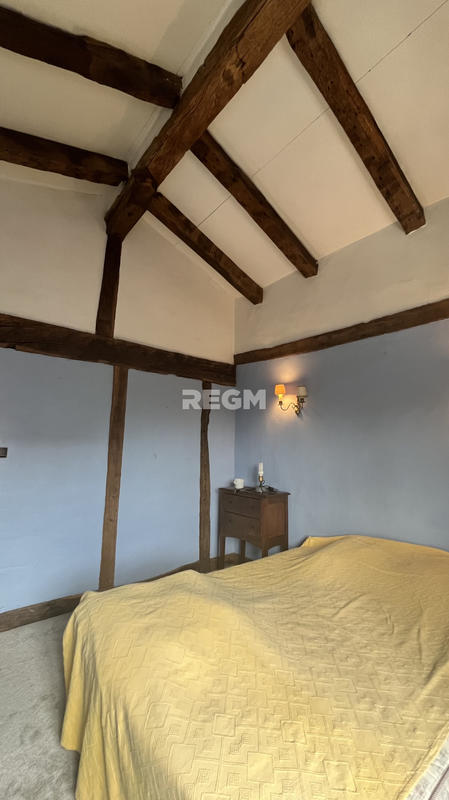 Maison - 200 m² - 7 pièces