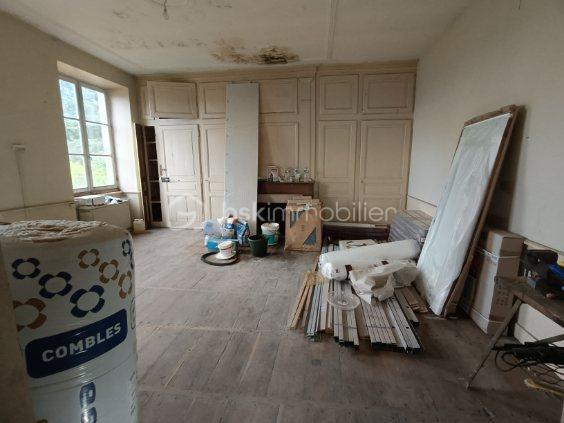 Maison - 500 m² - 23 pièces