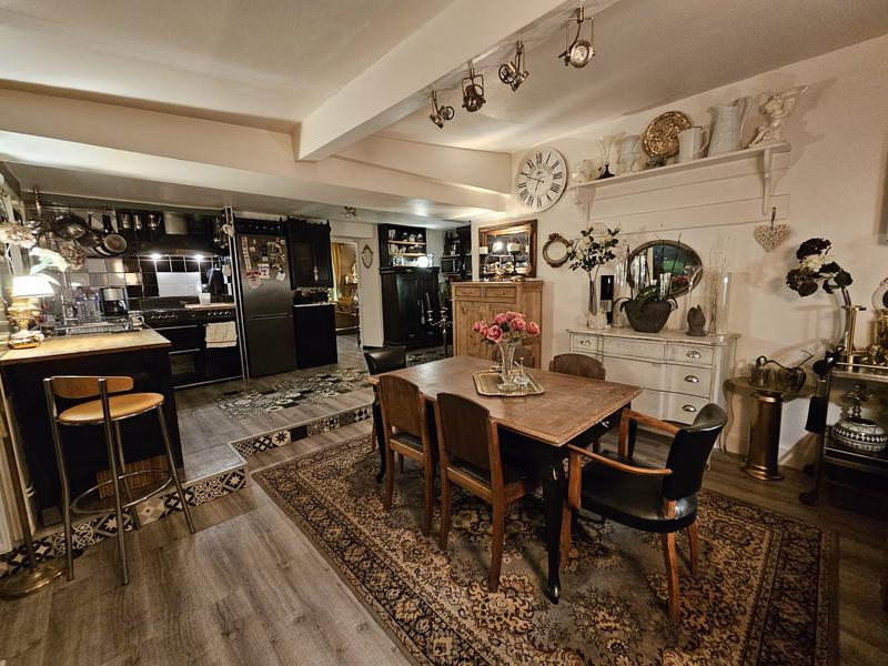 Maison - 158 m² - 6 pièces