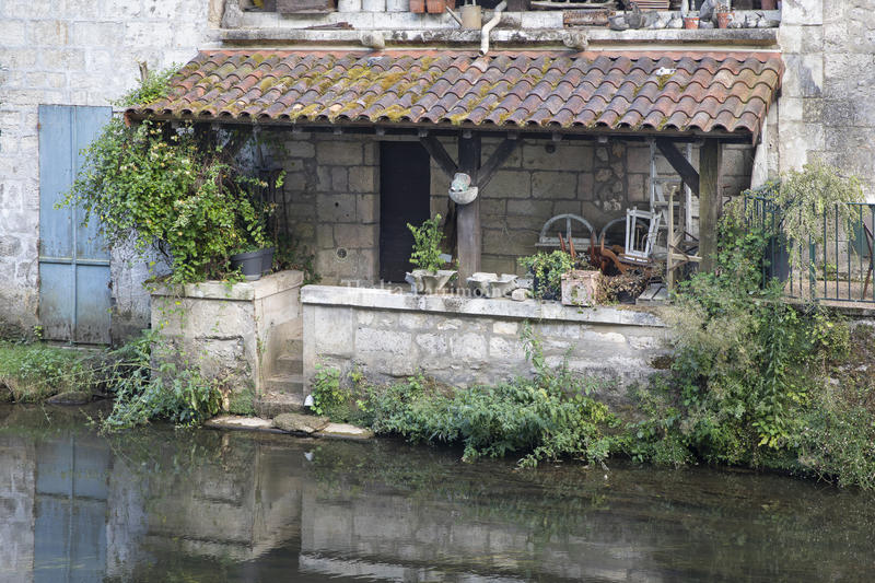 Local commercial - 316 m² - 8 pièces