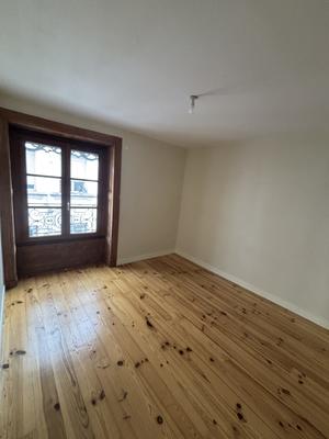 Appartement - 75 m² - 4 pièces