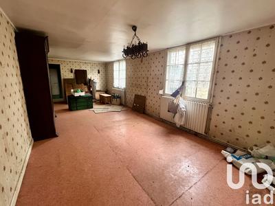 Maison - 220 m² - 9 pièces