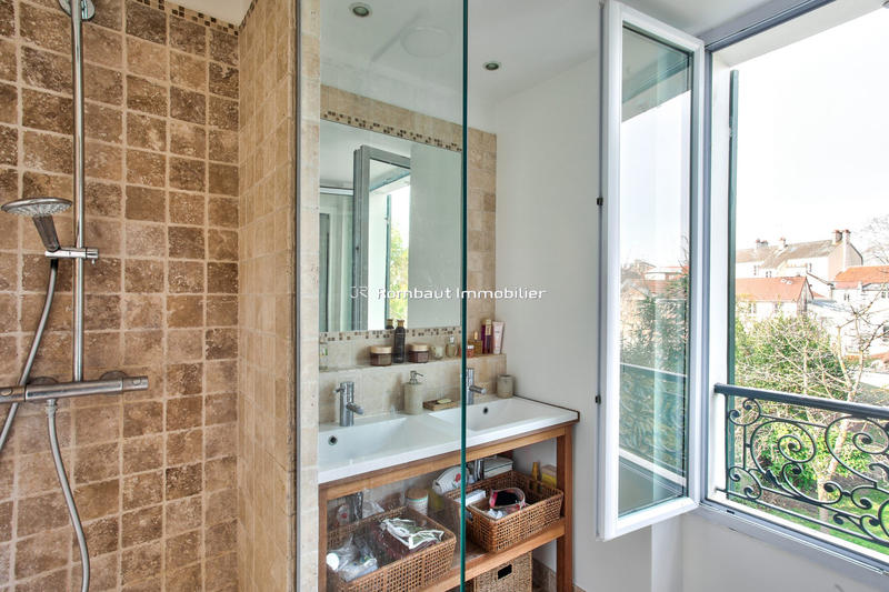 Maison - 169 m² - 7 pièces