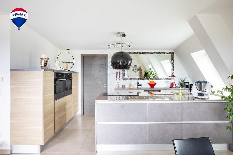 Appartement - 79 m² - 4 pièces