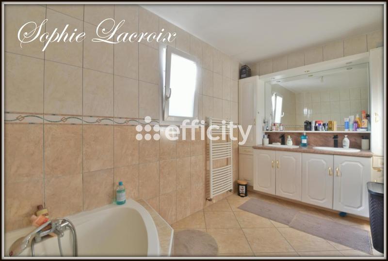 Villa - 148 m² - 5 pièces