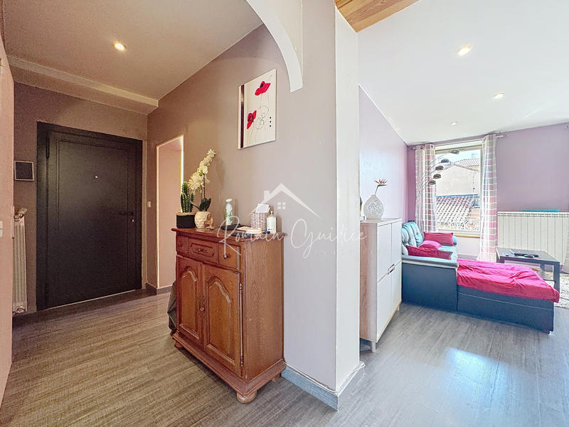 Appartement - 72 m² - 3 pièces