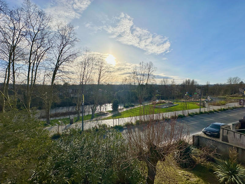 Maison - 97 m² - 5 pièces