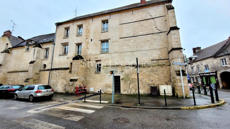 Immeuble - 1 010 m² - 40 pièces