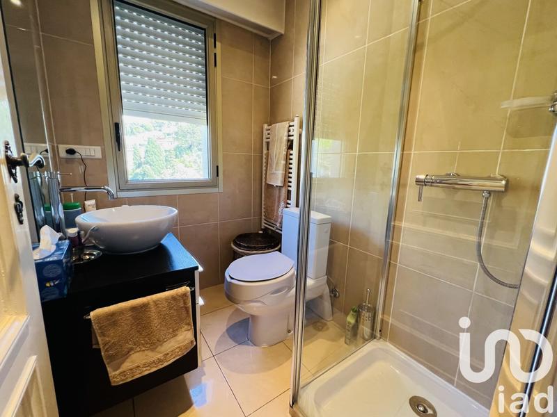 Appartement - 90 m² - 3 pièces