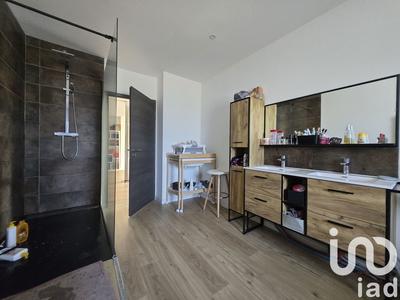 Maison - 359 m² - 8 pièces