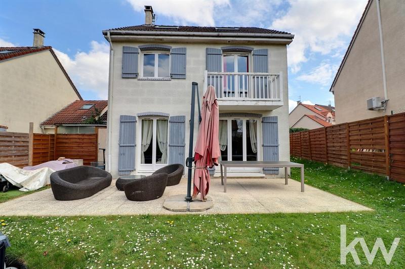 Maison - 145 m² - 7 pièces