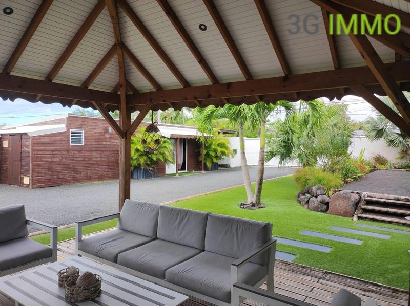 Villa - 192 m² - 8 pièces