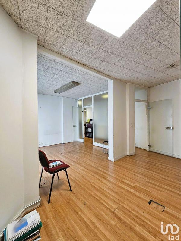 Local commercial - 249 m² - 3 pièces