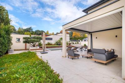 Maison - 165 m² - 7 pièces