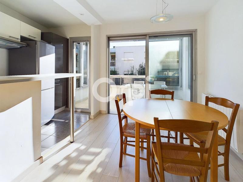 Appartement - 60 m² - 3 pièces