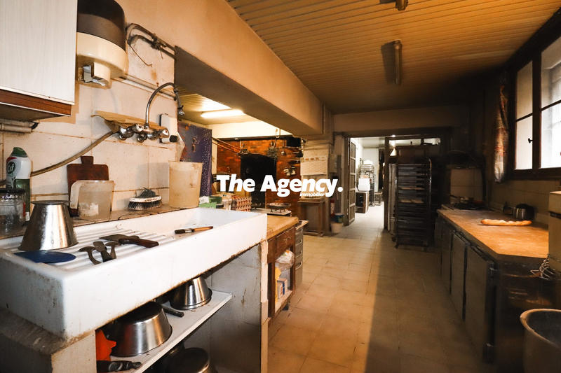 Fonds de commerce - 146 m²