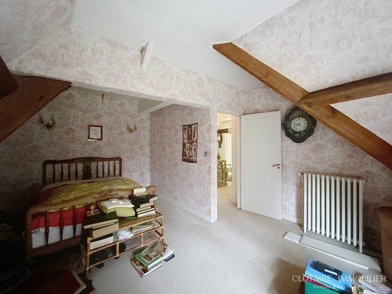 Maison ancienne - 279 m² - 13 pièces