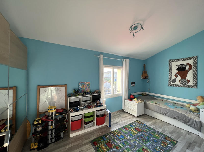 Villa - 192 m² - 8 pièces