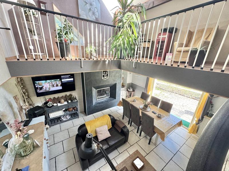 Maison en pierre - 150 m² - 5 pièces