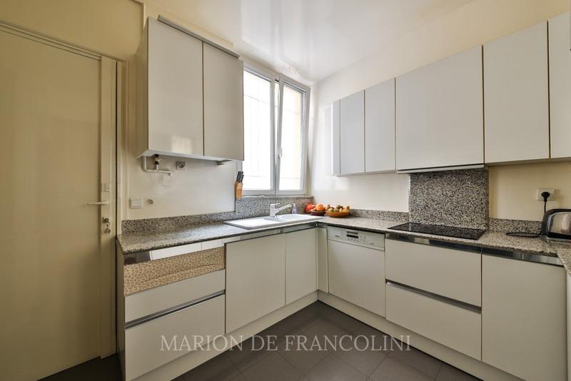 Appartement - 196 m² - 6 pièces
