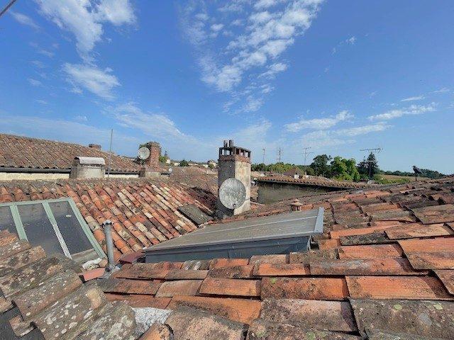 Maison - 185 m² - 10 pièces