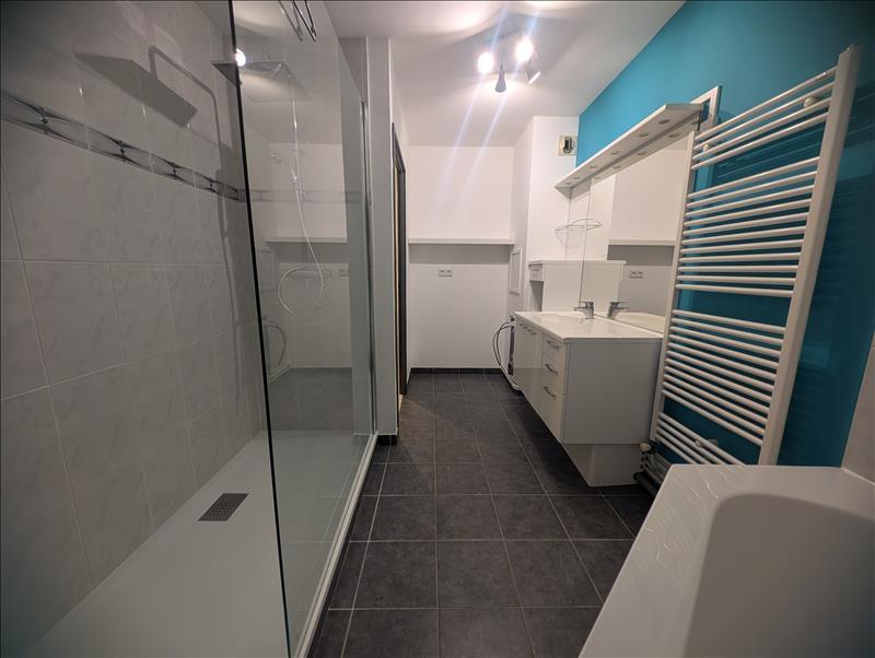 Appartement - 86 m² - 4 pièces