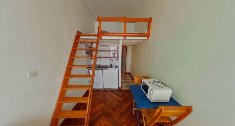 Studio - 14 m² - 1 pièce