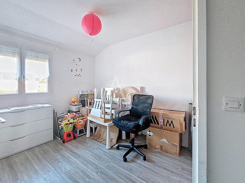 Maison - 97 m² - 5 pièces