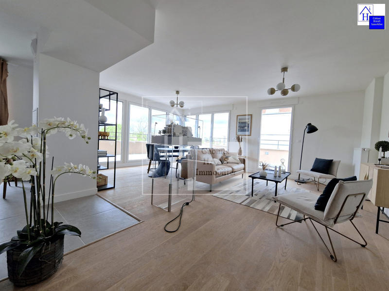 Appartement - 122 m² - 5 pièces