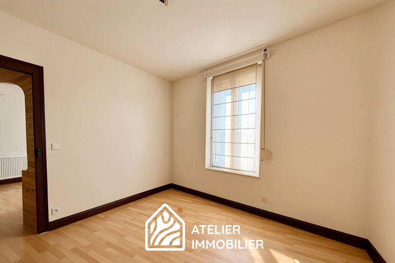 Maison - 80 m² - 4 pièces